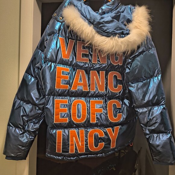 Puffer Coat - Picture 2 of 4